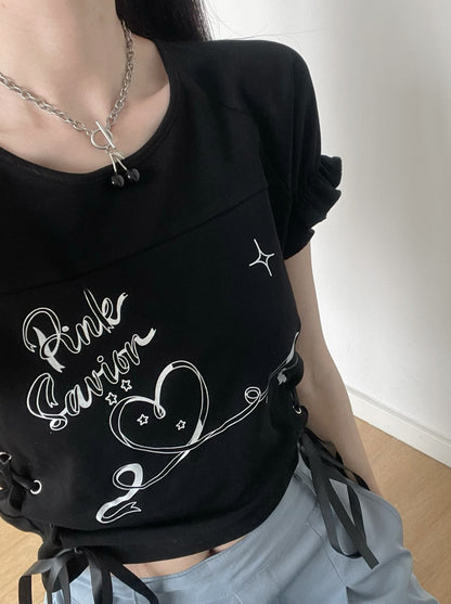 プリントリボンパフスリーブクロップドTシャツ＋ブルードレープパンツ