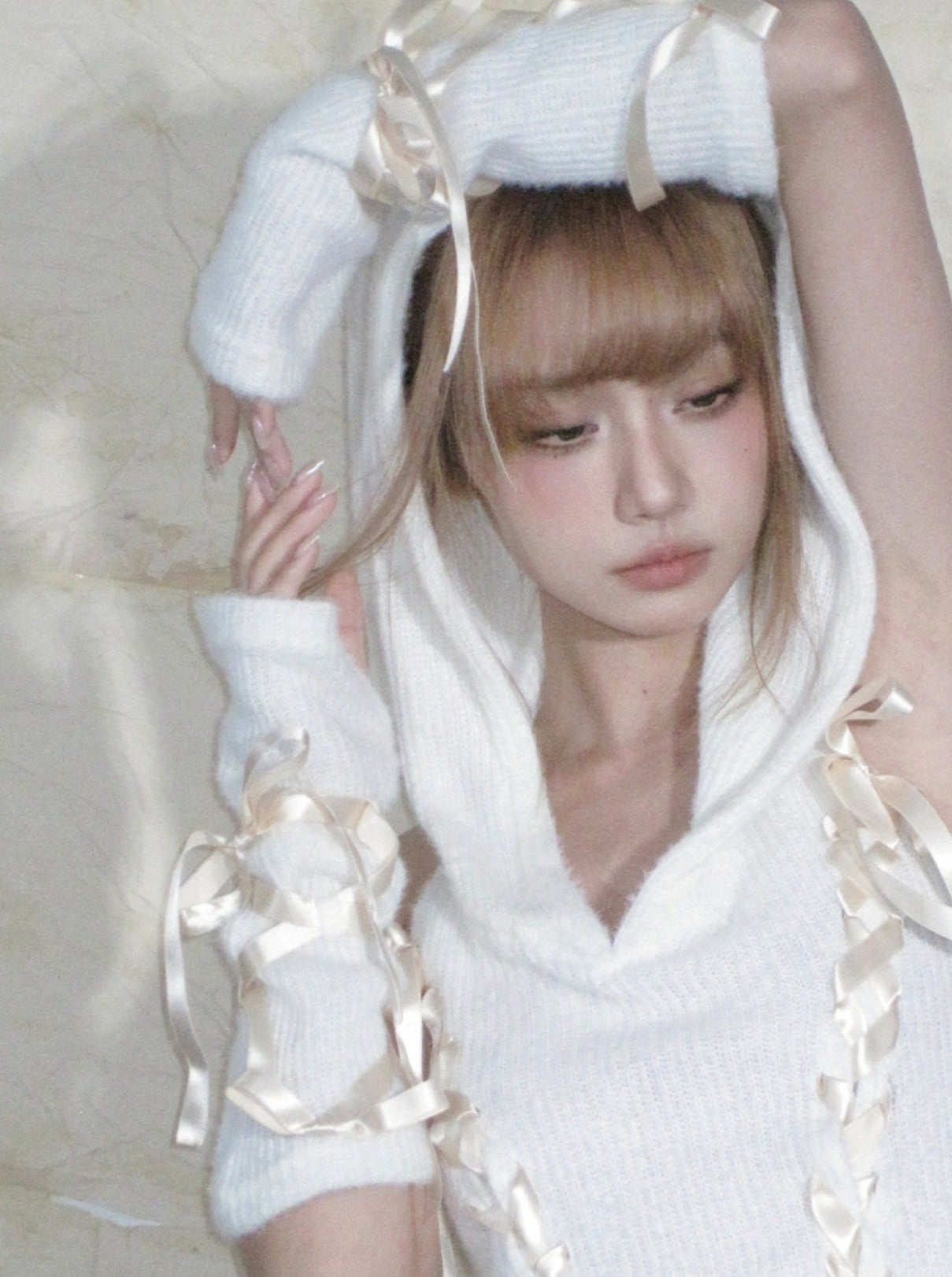 Race Up Ballerina Bunny Year Strap Knit Tops