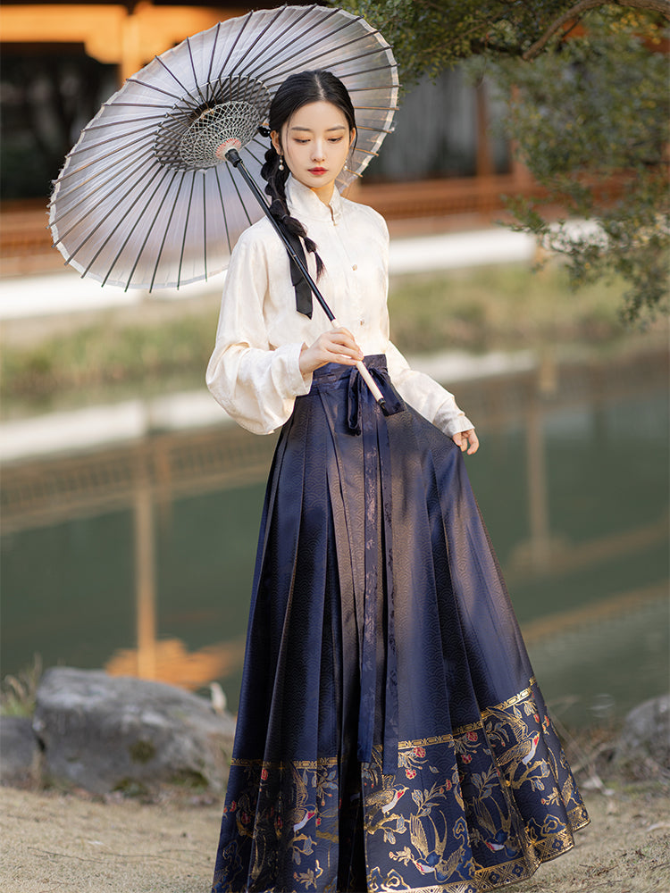 Gold Bird Design China Pleated Skirt