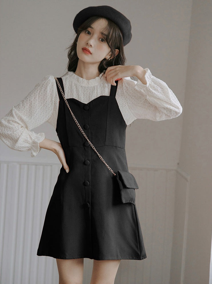 Retro lace blouse + mini strap skirt [with pochette]