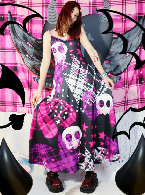 Vestido camisero asimétrico con calaveras
