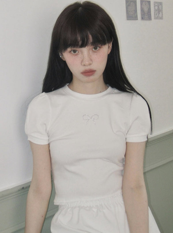 Ribbon puff sleeve T -shirt