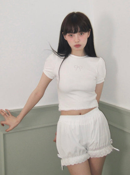 Pure white frilled pants