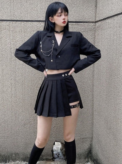 CROPPED JACKET WITH CHAIN ​​STRAP + SPLIT METAL BUCKLE SKIRT