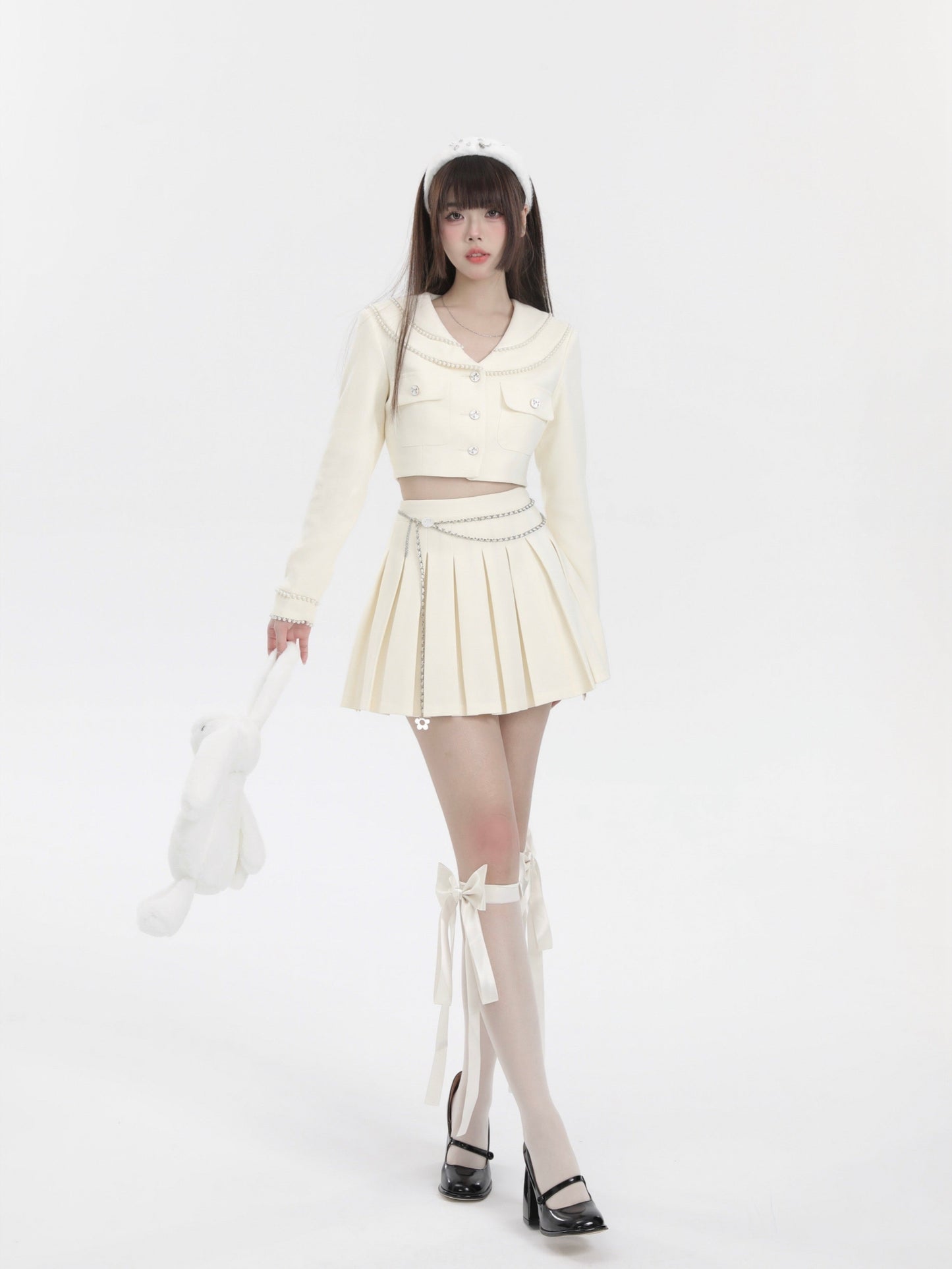 Pearl Double Color Short Jacket + Flower Charm Chain Strap Pleated Skirt