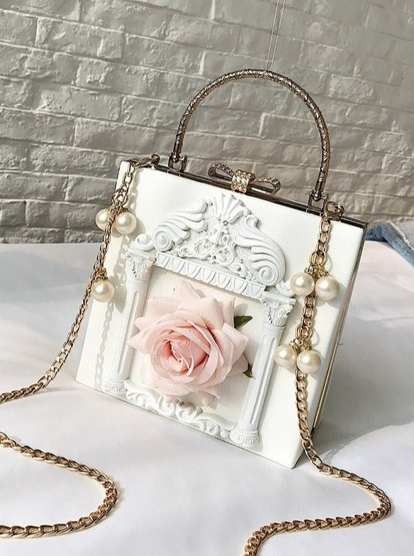 クラシックカメオテイストパールチェーンバッグ - LilyBlack