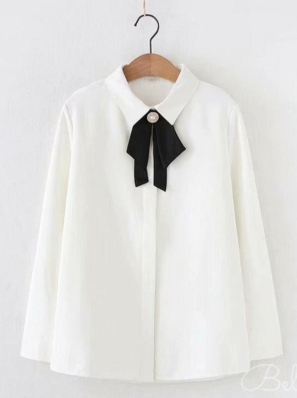 フライフロントプレーンシャツ＋パールビジューリボン - Belchic