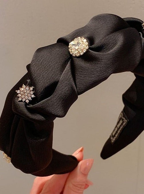 ビジューツイストガーリーカチューシャ - LilyBlack