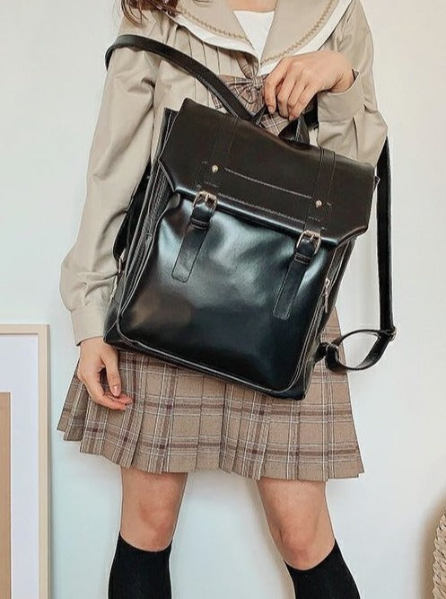 ツインストラップレザー調ヴィンテージリュック - Belchic