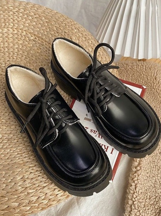 レースアッププラットフォームシューズ - LilyBlack