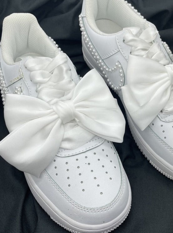 スニーカーデコレーションシルクリボンアクセサリー - LilyBlack