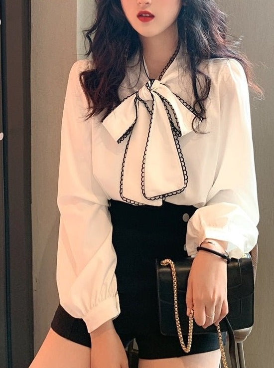 ビッグリボンステッチブラウス - LilyBlack