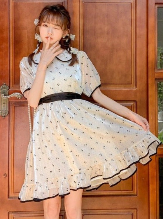 パフスリーブリボンシャイニーフリルワンピース - LilyBlack