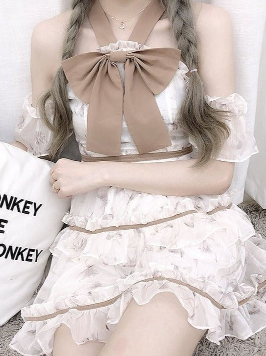 センターリボンオープンショルダーエアリーワンピース - LilyBlack