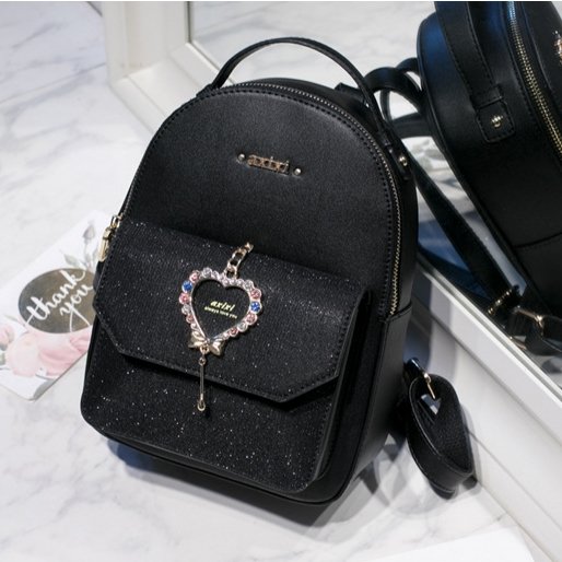 ジュエルハートシャイニポケットリュック - LilyBlack