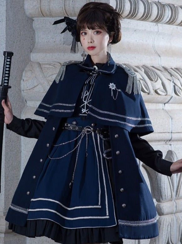 リボンスカーフ＋チェーンベルトレースアップサススカート＋ケープコート - Belchic