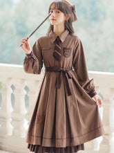 케이프 코트 + 넥타이 달린 엠블럼 밀리터리 원피스