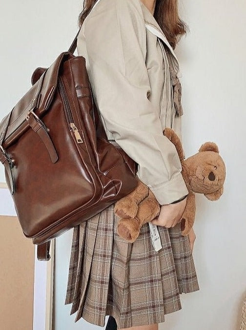 ツインストラップレザー調ヴィンテージリュック - Belchic